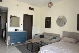 FULLY FURNISHED STUDIO/HIGH FLOOR/ CANAL VIEW 1