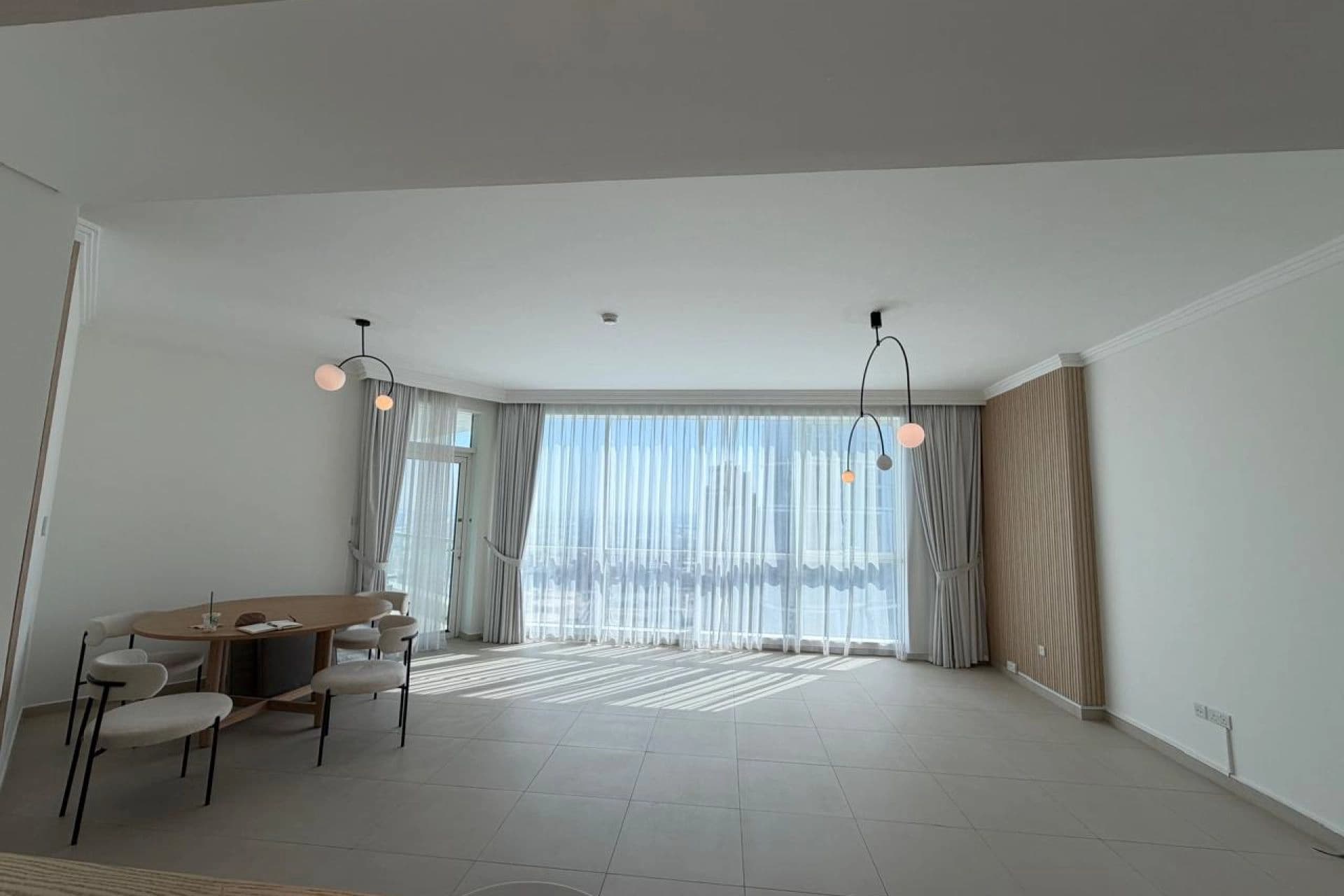 Exclusive Private Beach Living | Corner | Vacant