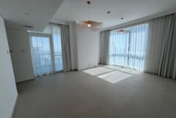 Exclusive Private Beach Living | Corner | Vacant 5
