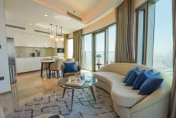 PANORAMIC CREEK VIEW/ FULLY FURNISHED/ HIGH FLOOR 3