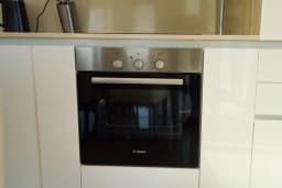 PANORAMIC CREEK VIEW/ FULLY FURNISHED/ HIGH FLOOR 17