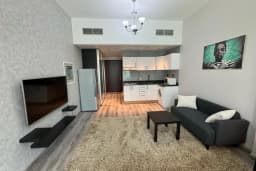 Fully Furnished and Upgraded Studio/Rented 3