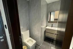 Fully Furnished and Upgraded Studio/Rented 10