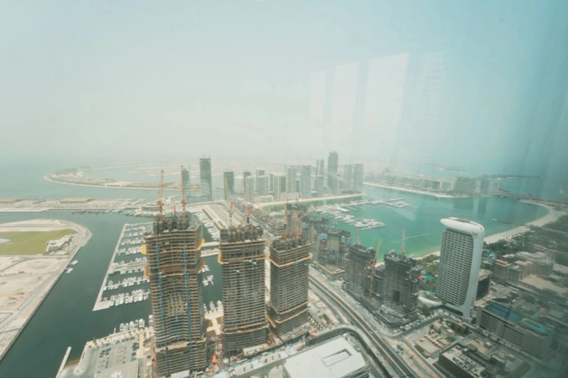 4 BEDROOM/PALM AND BURJ AL ARAB VIEW/HIGH FLOOR